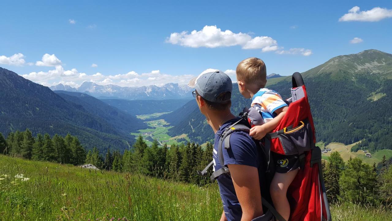 Ausserharmerhof Santa Maddalena in Casies Luaran gambar